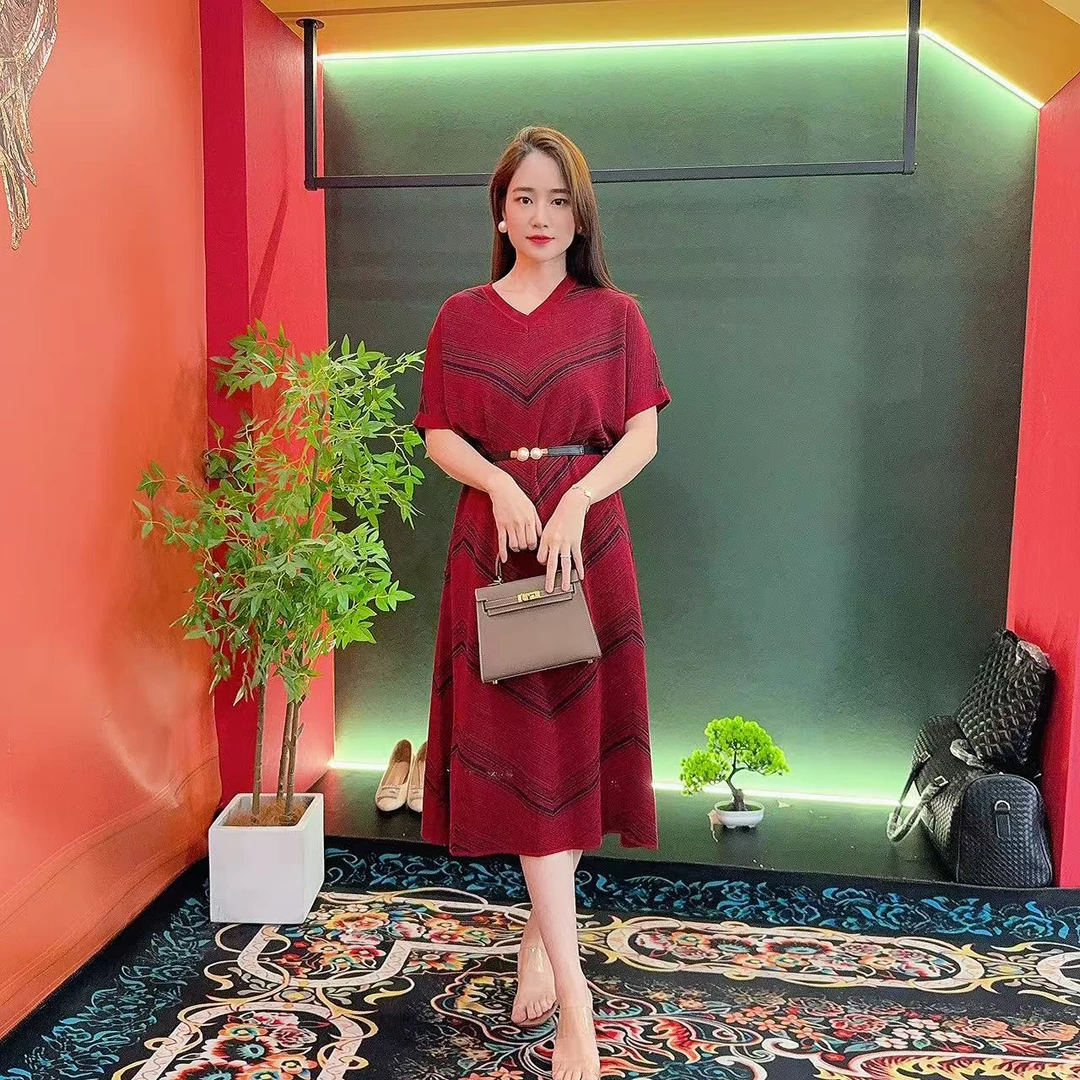 8082 多金大码气质减龄长款A字裙子夏季新款女装设计感连衣裙女