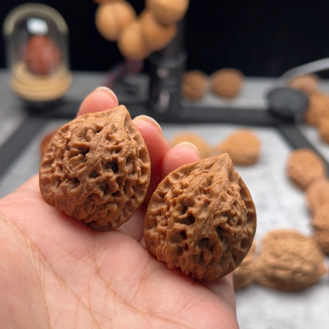 文玩核桃吊坠太行龙纹32.35.37