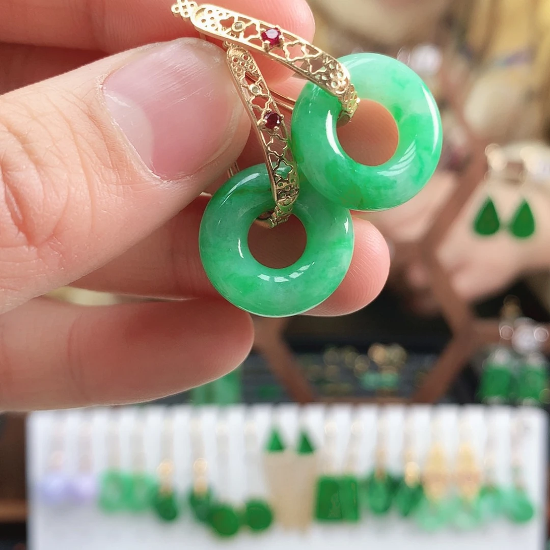 翡翠耳饰18K金镶嵌耳饰