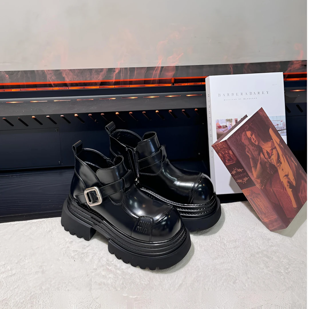 秋冬新款亮面时尚短靴厚底增高百搭圆头复古短靴女241213S-02