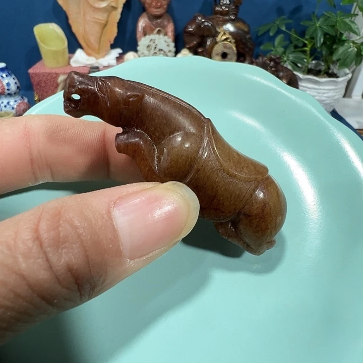 透闪石质玉未镶嵌挂件