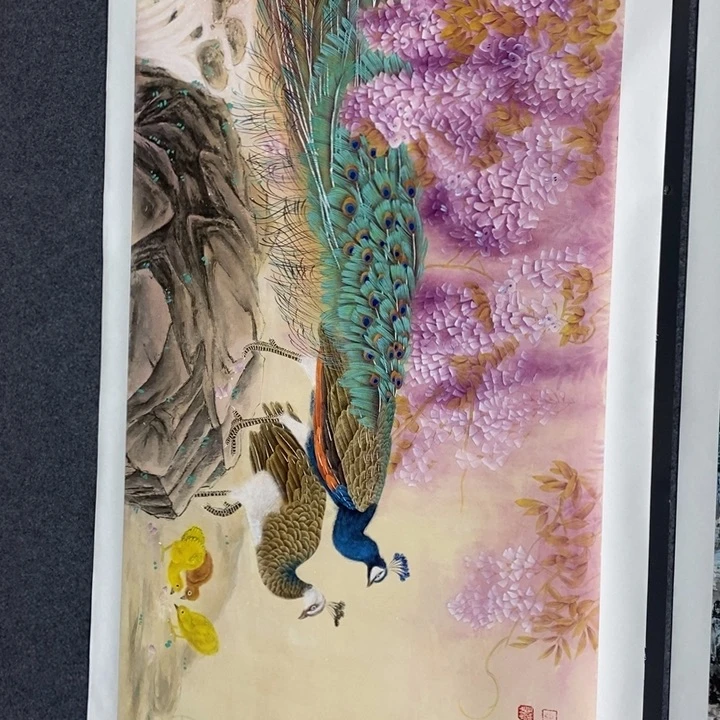 手绘作品等多种形式进行