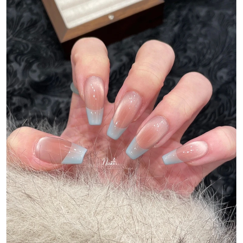 【海盐汽水·耐宝】冰透蓝/纯梯形/穿戴甲秋冬蓝色裸色中长款渐变