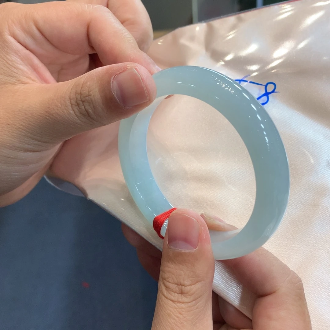 翡翠未镶嵌手镯手镯