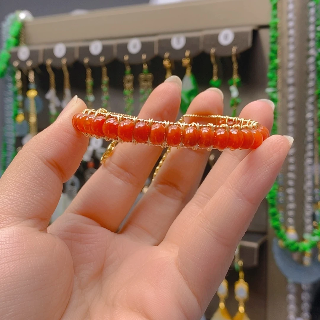 未镶嵌翡翠耳饰翡翠