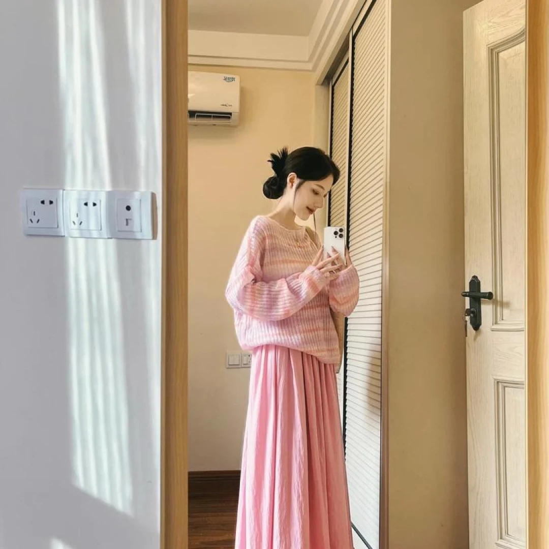 2025新款慵懒风彩色条纹针织毛衣女高腰半身裙气质两件套女潮