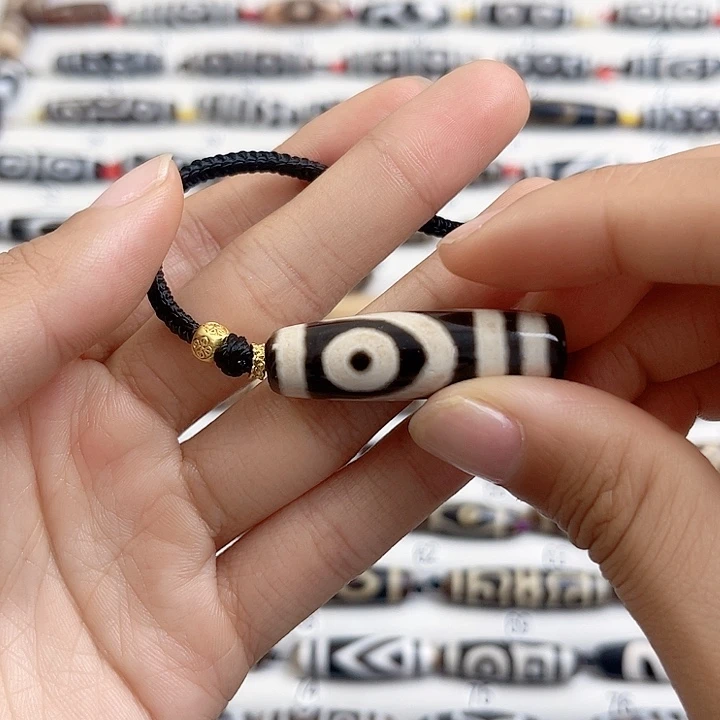 玛瑙/玉髓合金颈饰