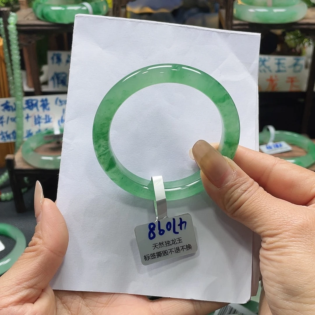 石英质玉手镯未镶嵌妮*淼淼