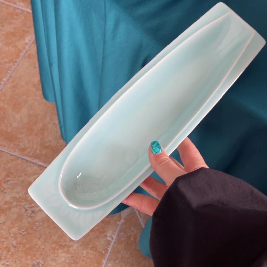 瓷片哈哈哈哈哈哈哈哈呵呵呵