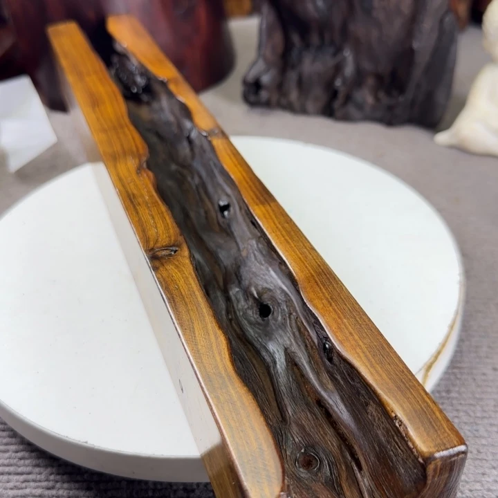 大果紫檀（缅甸花梨）r****n