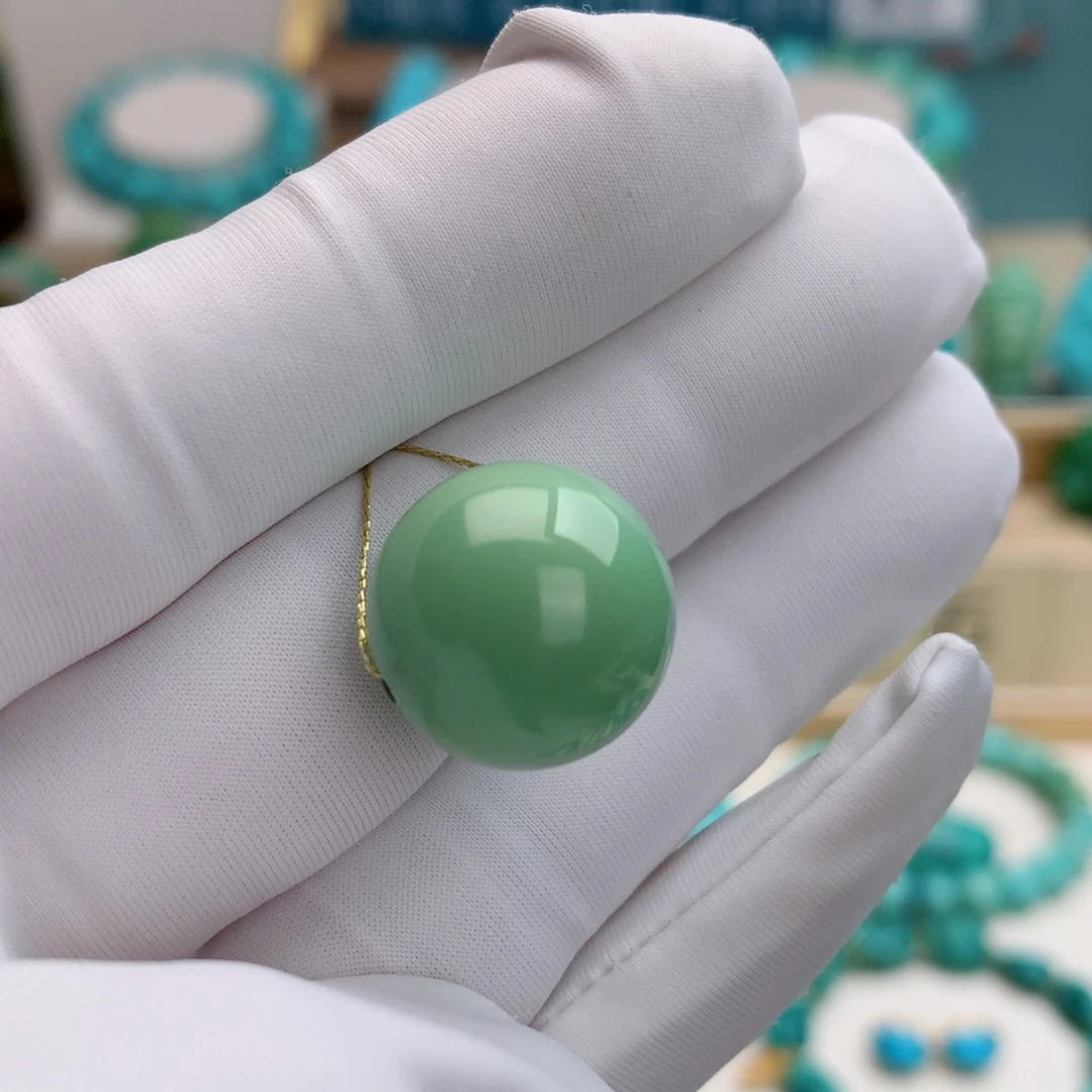 绿松石未镶嵌挂件