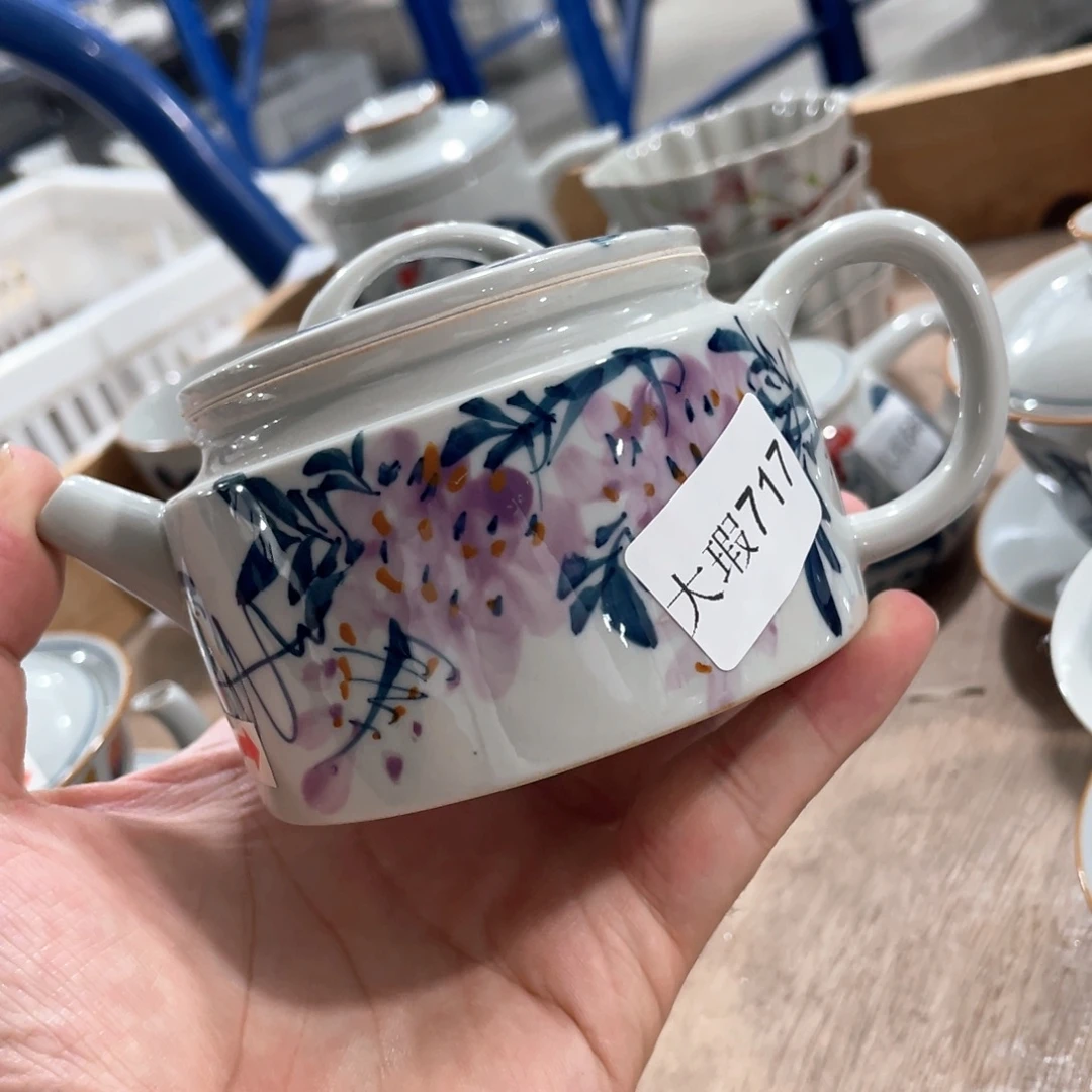 釉下手绘茶具微瑕
