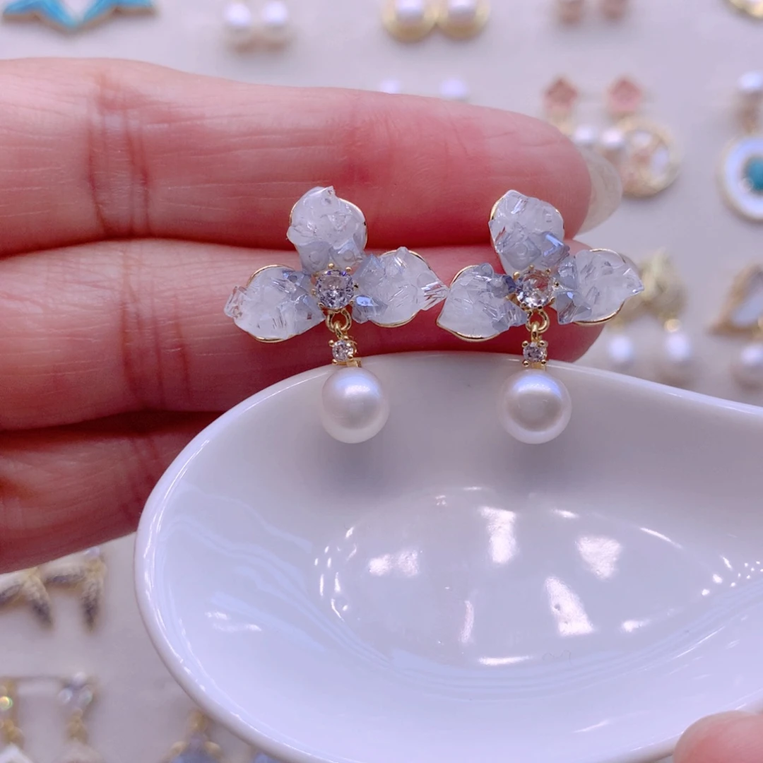 淡水珍珠合金耳饰