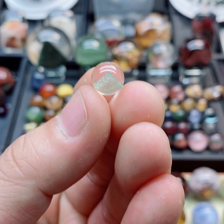 L***、未镶嵌颈饰水晶水晶裸石未镶嵌