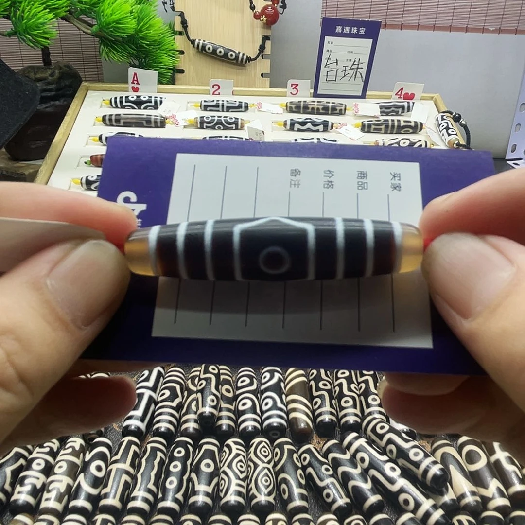 未镶嵌颈饰玛瑙/玉髓