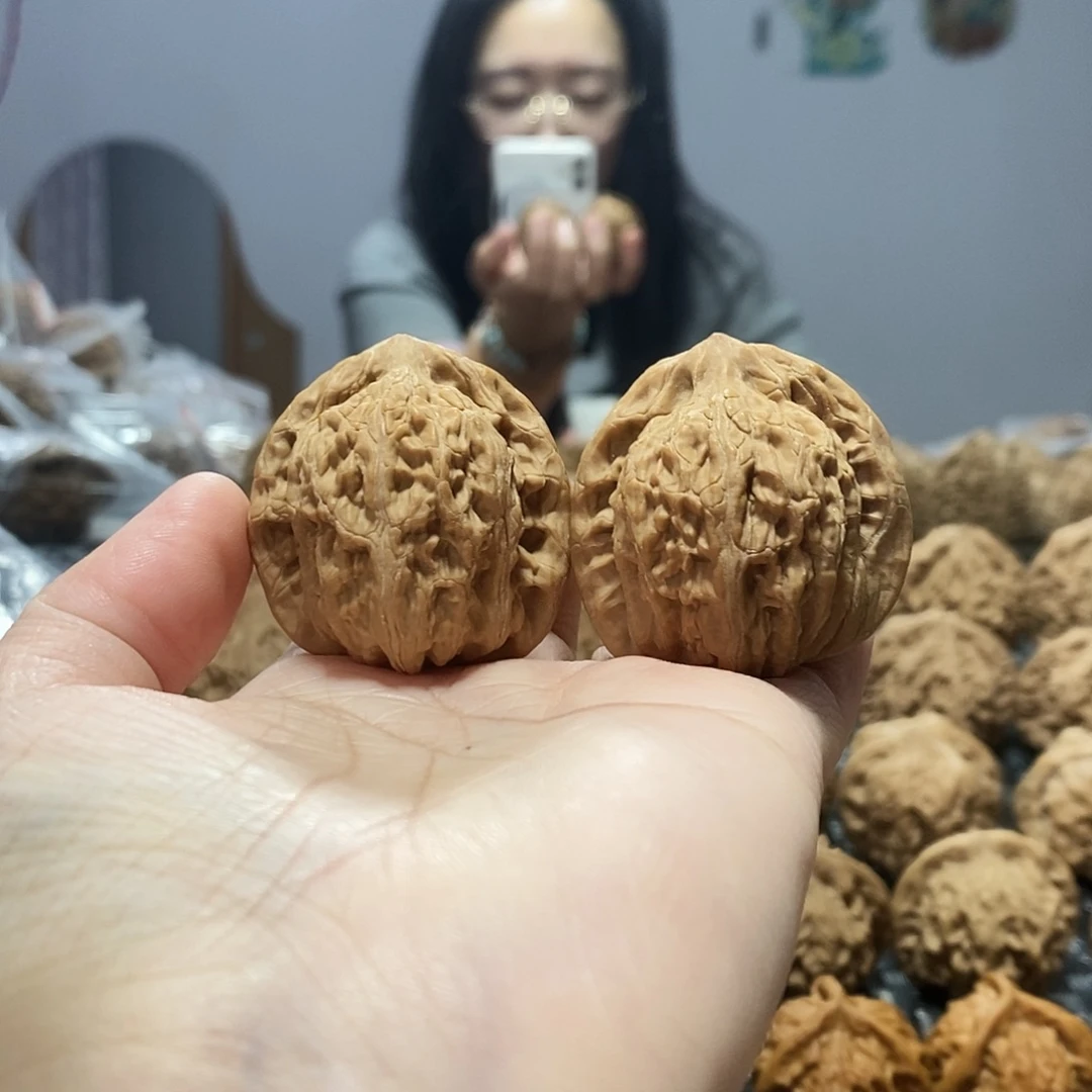 吊坠桃核僧帽39黄