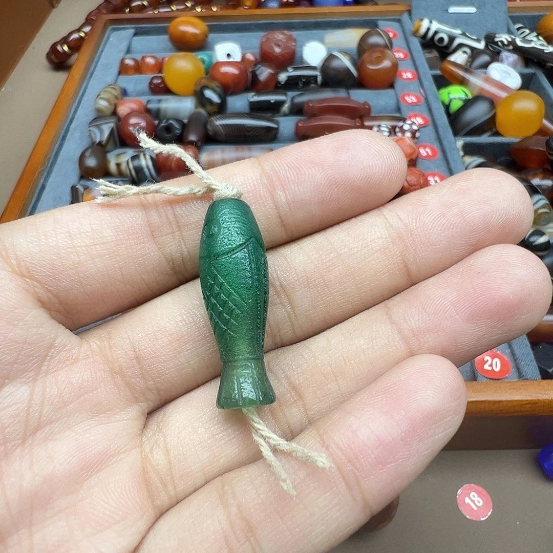 咪***米合金玛瑙/玉髓珠宝半成品
