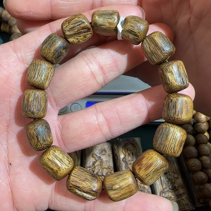 沉香手串白棋随形单圈1.2高货