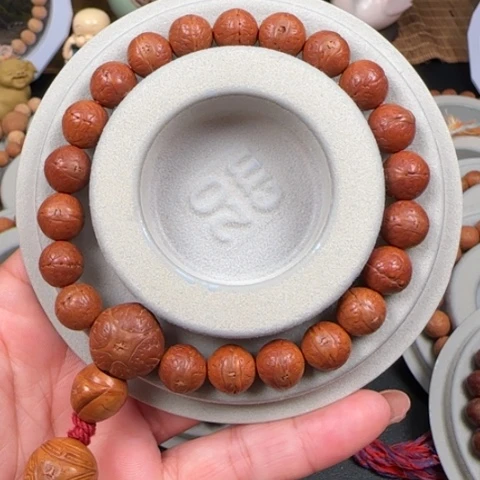 凤眼菩提吊坠10.8正圆单圈