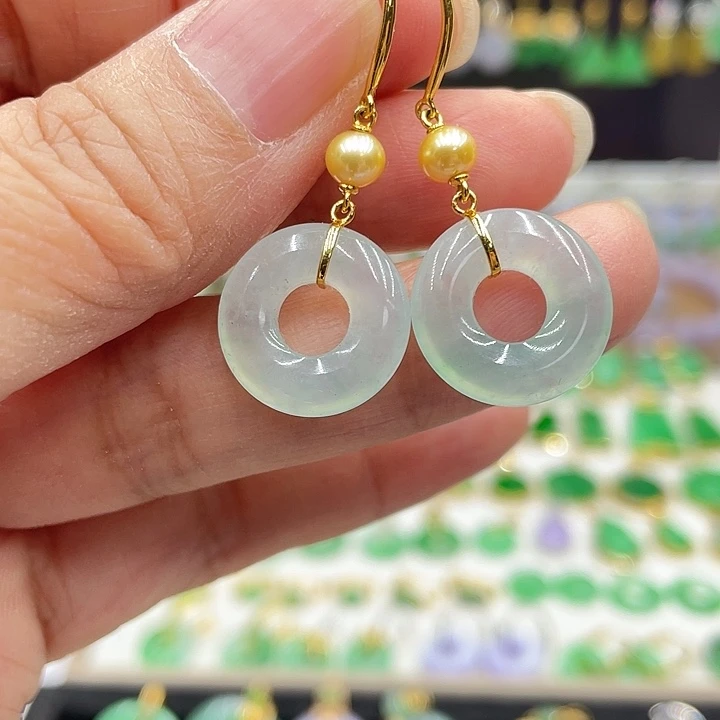 翡翠18K金镶嵌耳饰