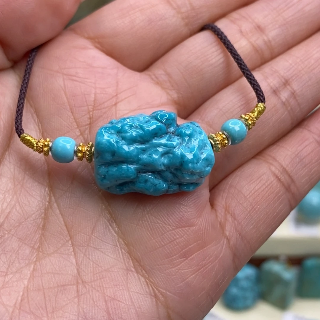 绿松石未镶嵌珠宝奇石