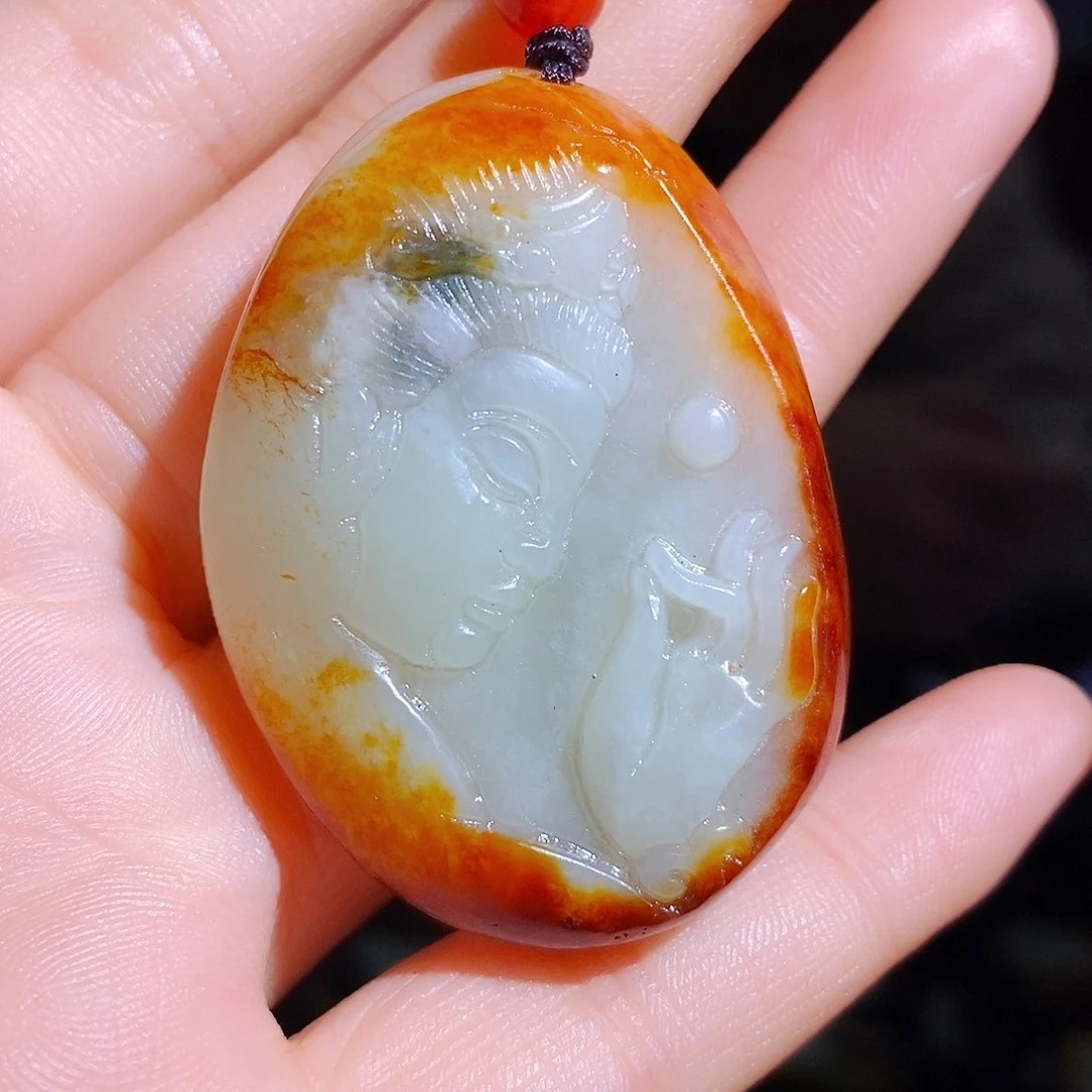 和田玉颈饰未镶嵌