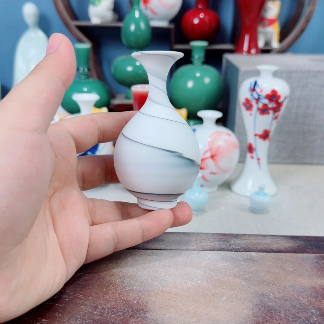陶瓷手工小花器摆件