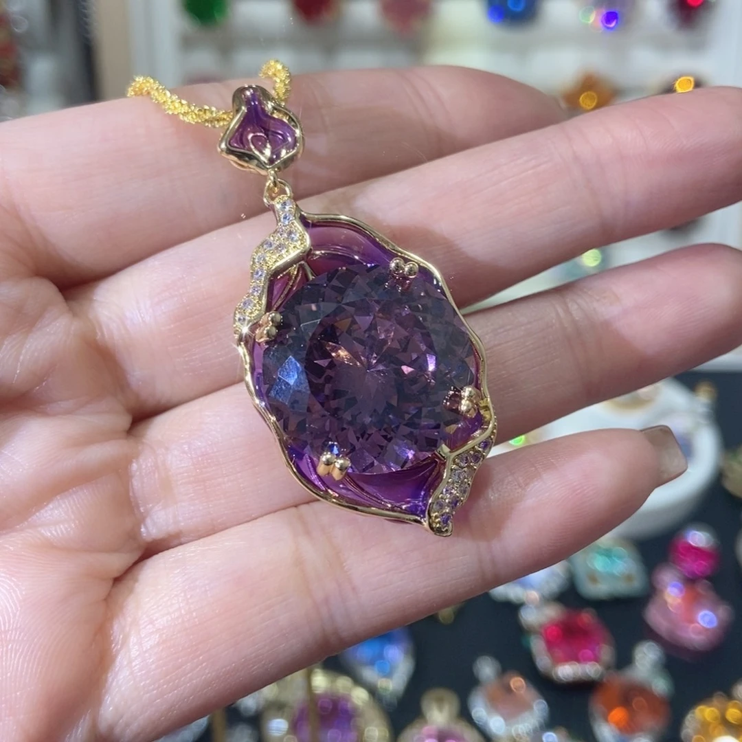 66锆石（处理）吊坠