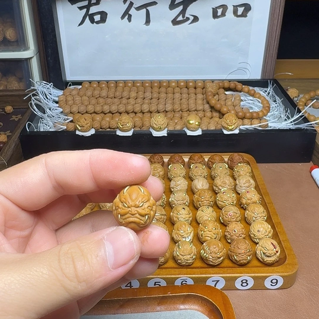 钱***多手串/手链核桃牛佛爷