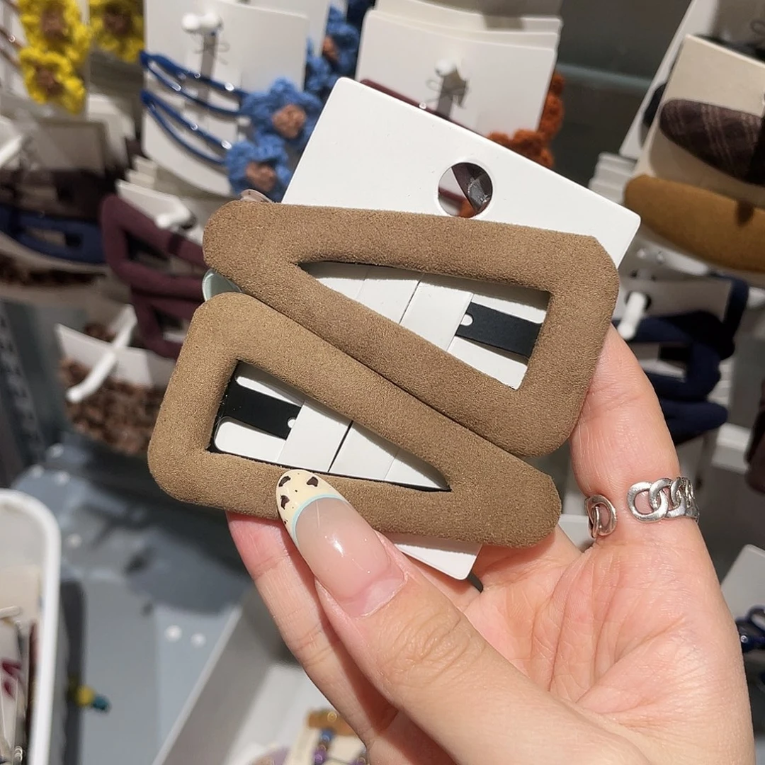 皮质铁合金咖色大三角