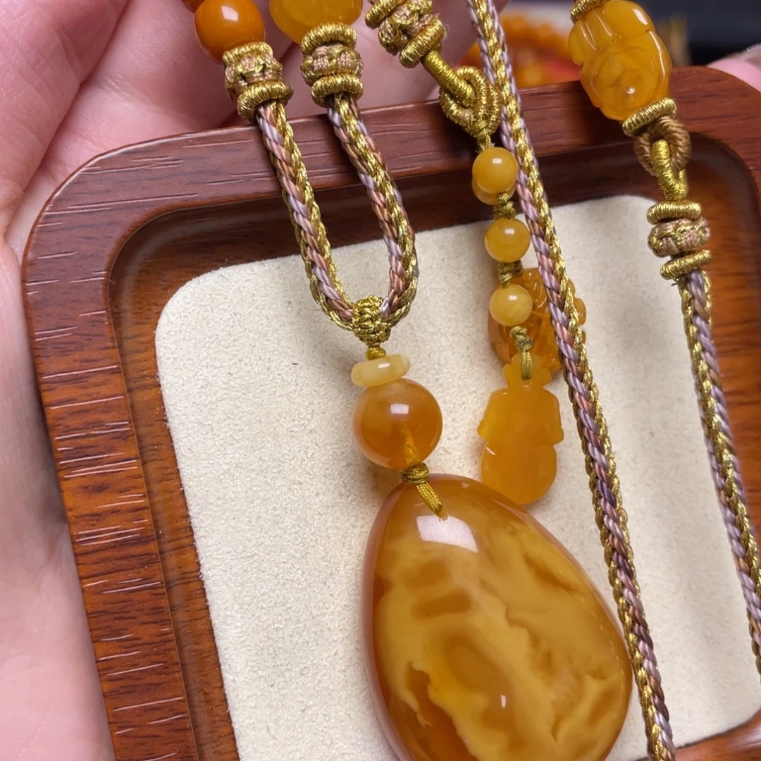 未镶嵌蜜蜡颈饰项链