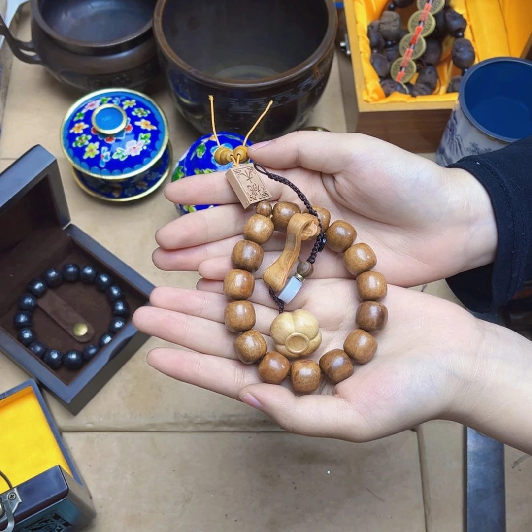 滴血莲花菩提吊坠