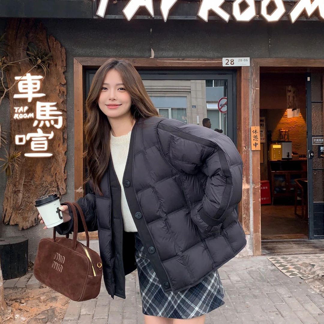小方块时尚羽绒服
