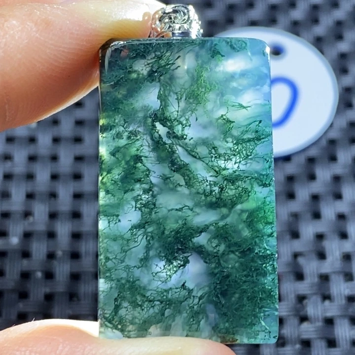 未镶嵌颈饰玛瑙/玉髓笑***、