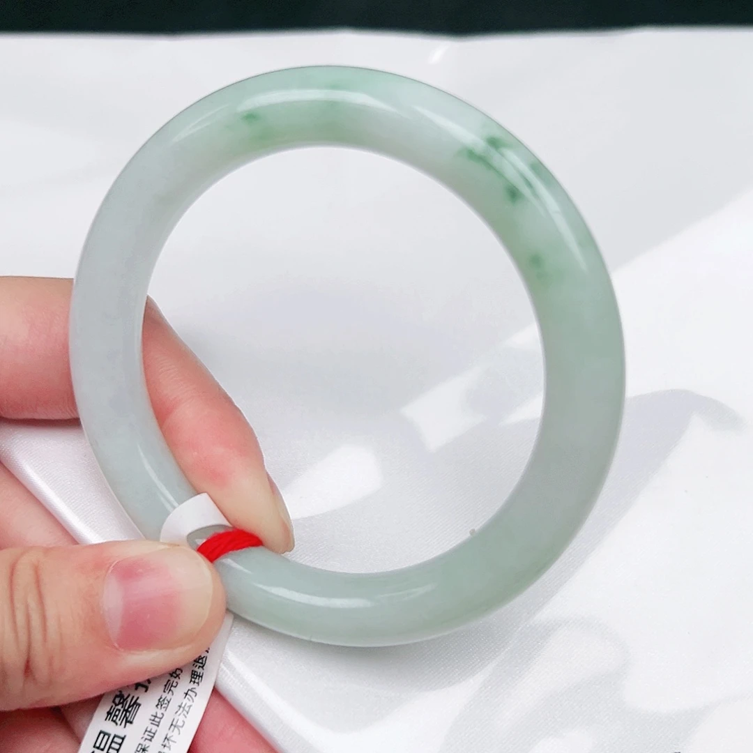 翡翠未镶嵌手镯z410-2