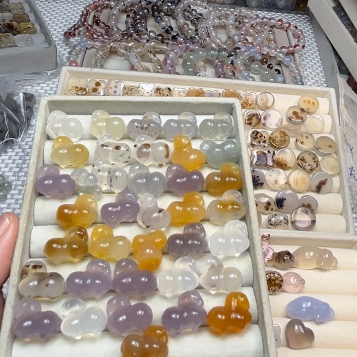 L****玛瑙/玉髓合金颈饰
