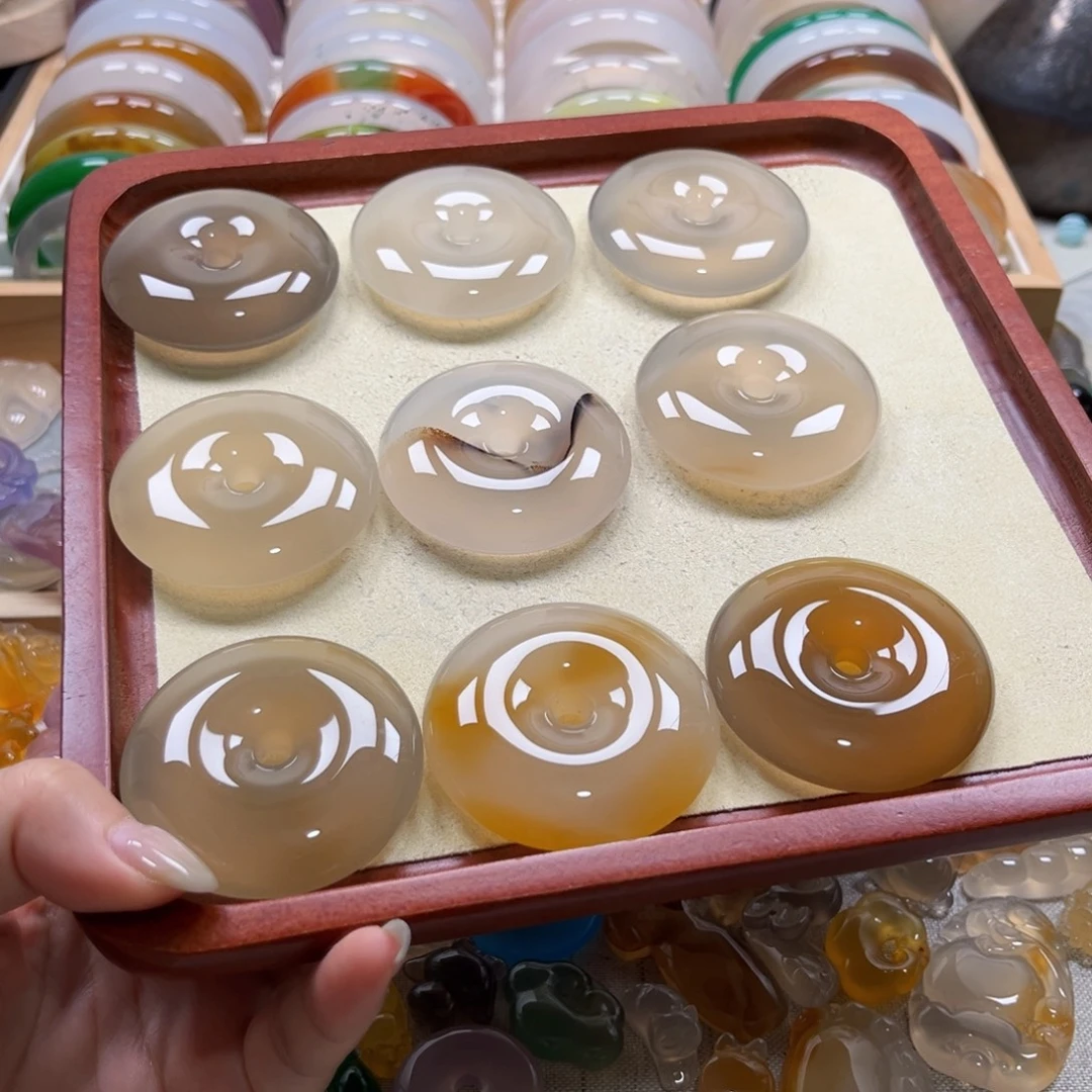 心***琐玛瑙/玉髓未镶嵌手镯1