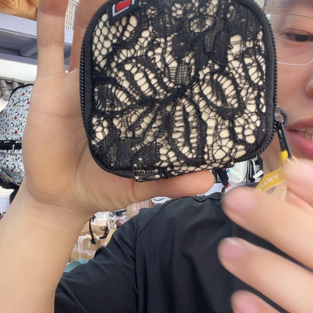 PU化妆包等各种产品和