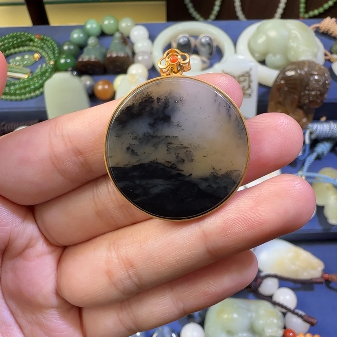 和田玉未镶嵌吊坠(不含链)