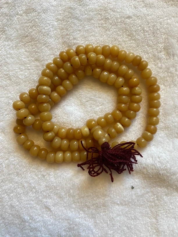 原生态骨玉黄色长串108