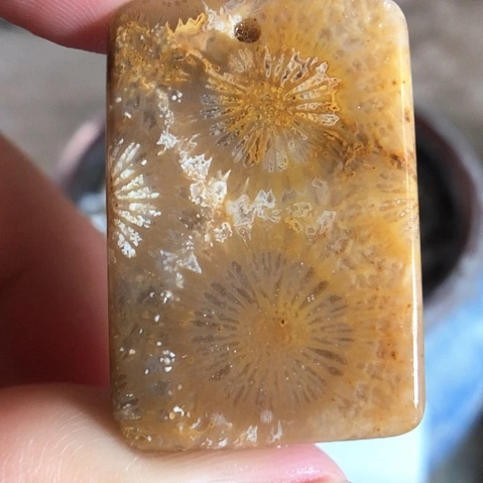 硅化玉吊坠未镶嵌