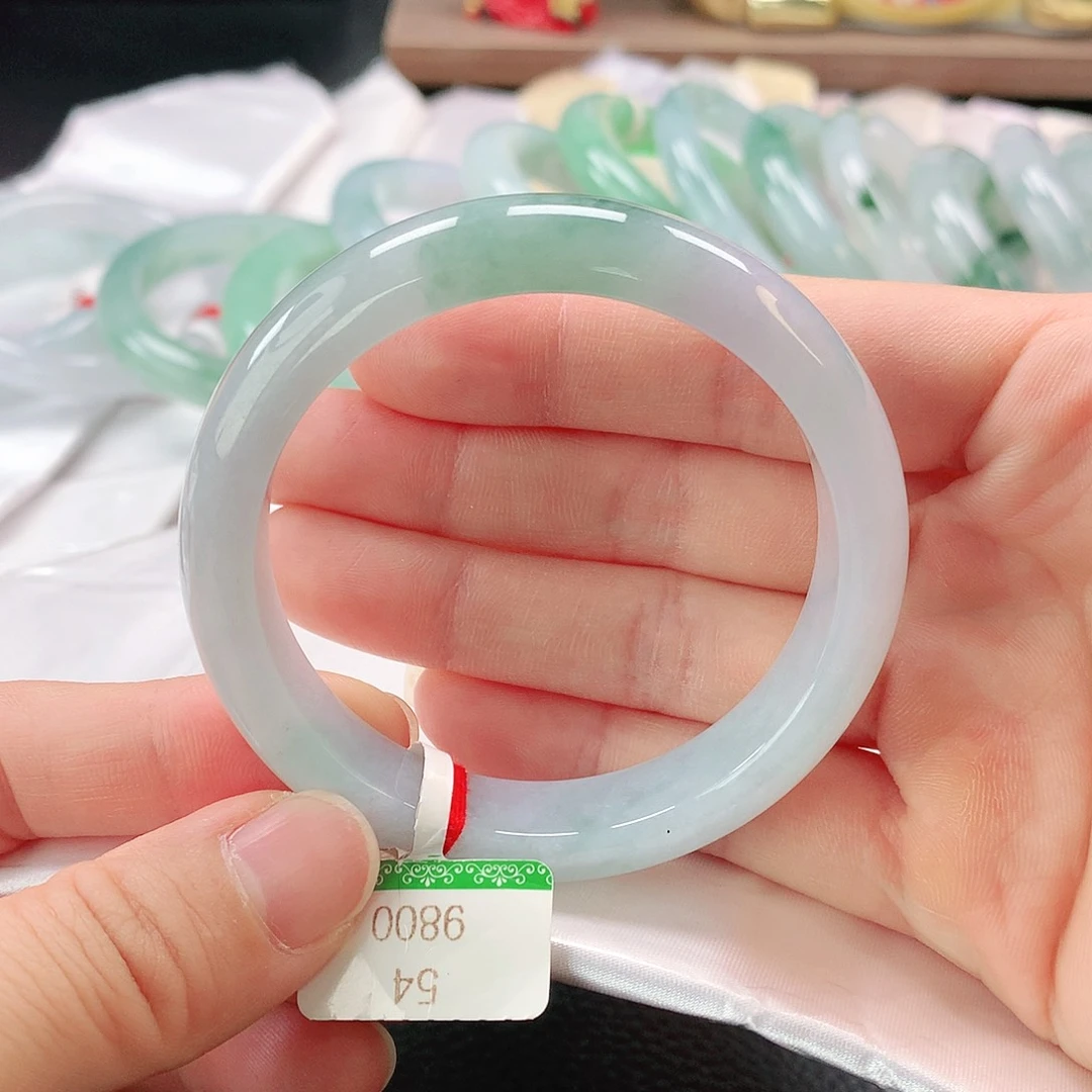 翡翠未镶嵌手镯缅甸A货翡翠手镯