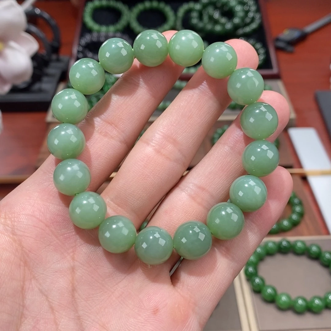 手串未镶嵌和田玉（碧玉）俄碧粉青手串12mm 1号