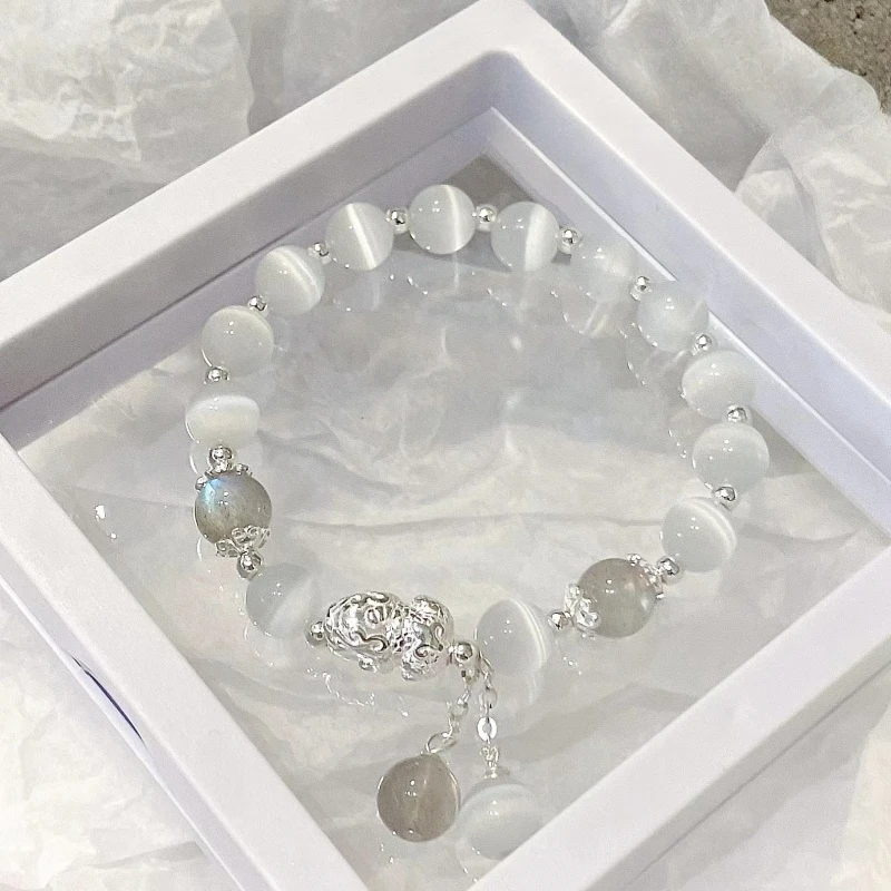 卡柒 铜合金手链 灰月光貔貅珠珠手链复古轻奢高级感闺蜜手串礼物