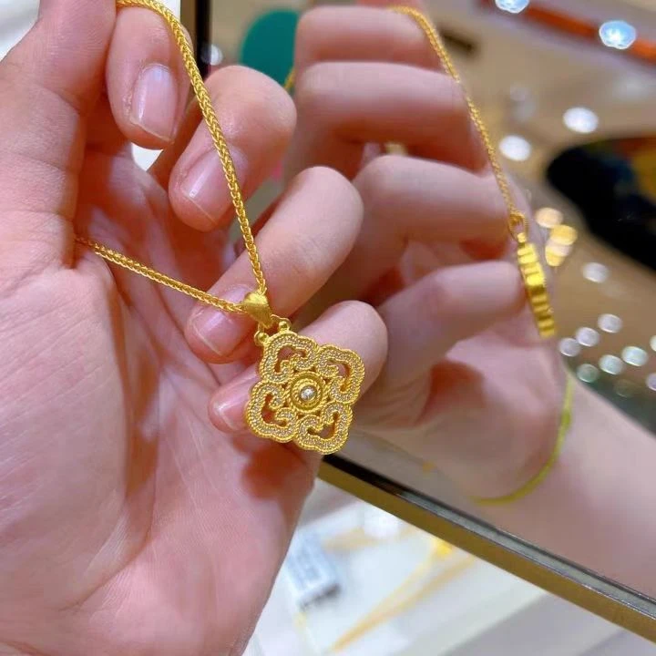 【新年专享】18K经典满钻四合如意吊坠 百搭经典款（赠合金链子）