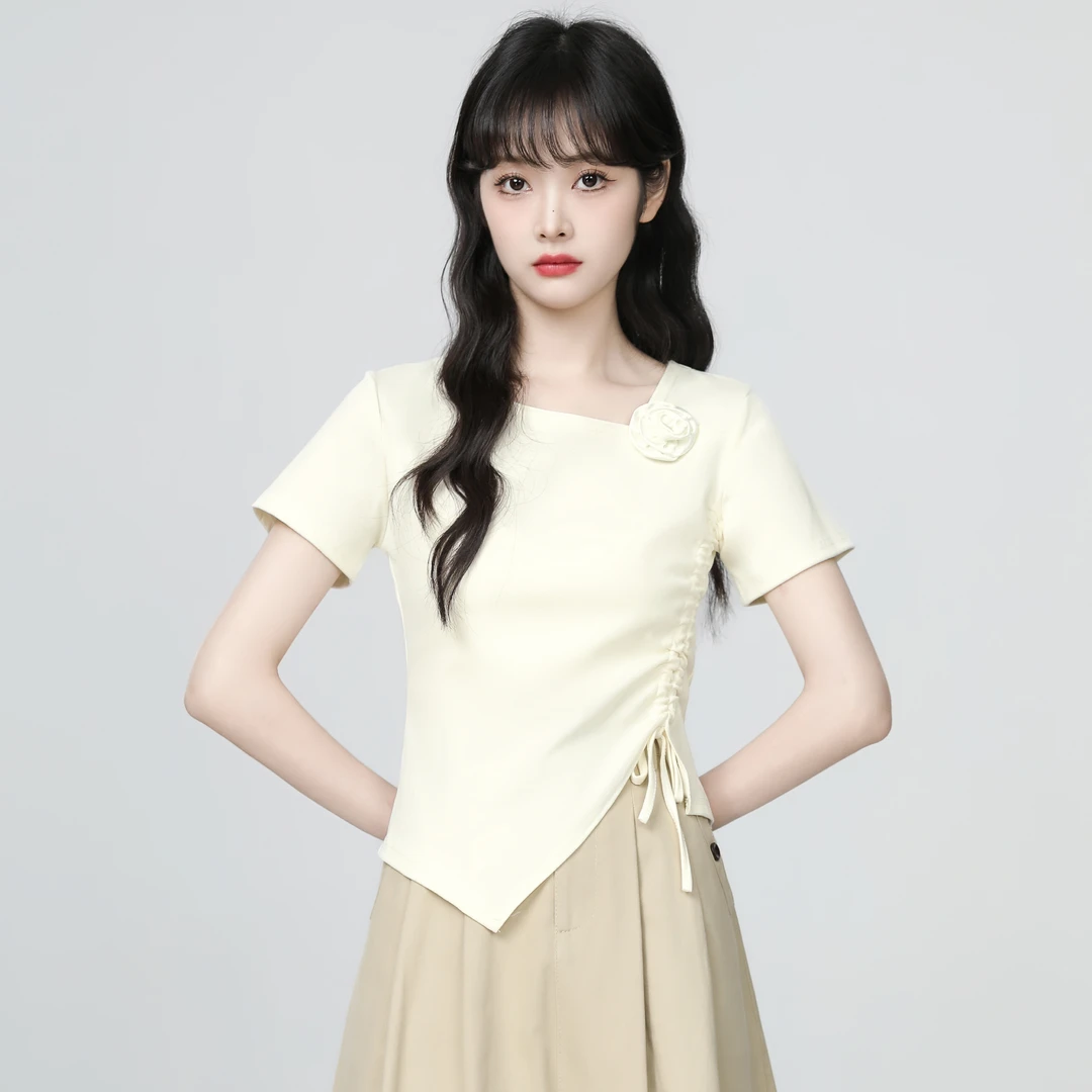 杏色斜领短袖T恤女夏2025夏季新款设计感立体花朵抽绳体恤短上衣
