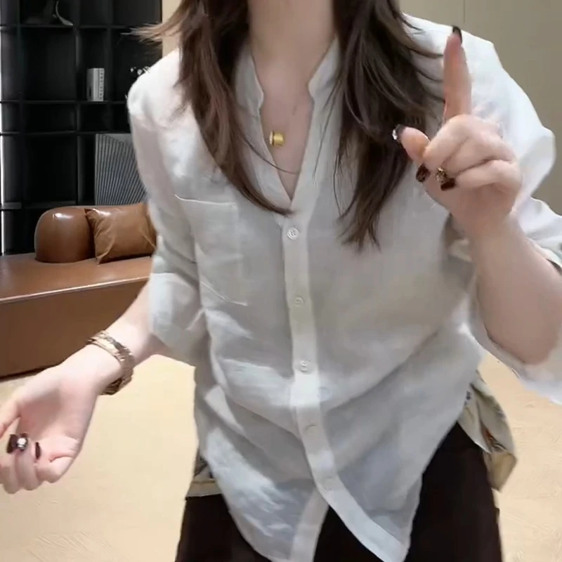 早秋新款V领单排扣老钱风百搭小衫简约韩版上衣LK2505728