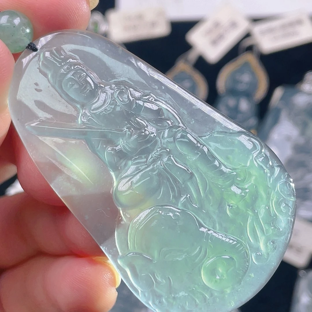颈饰未镶嵌翡翠1，