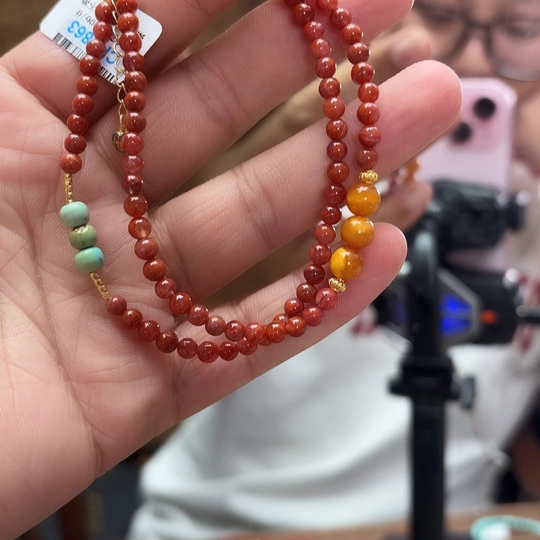 未镶嵌设计款南红玛瑙发一件