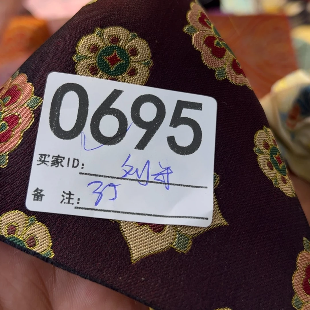 刘***朵宋锦695xuuciciciccicivi